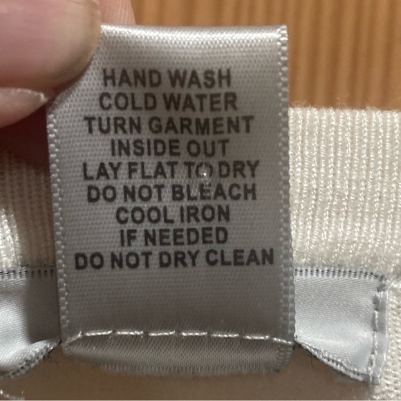 Cache Cream Knit Top - Picture 6 of 8